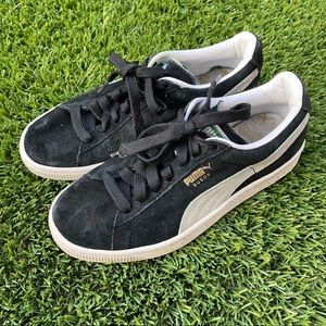 black puma suede shoes